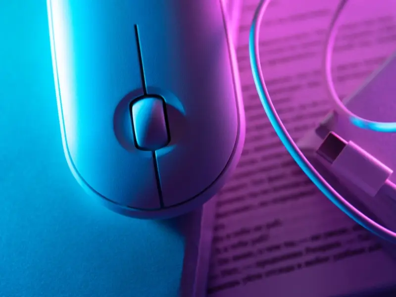 Ilustração principal do artigo: História do Mouse: Evolução e Impacto na Computação