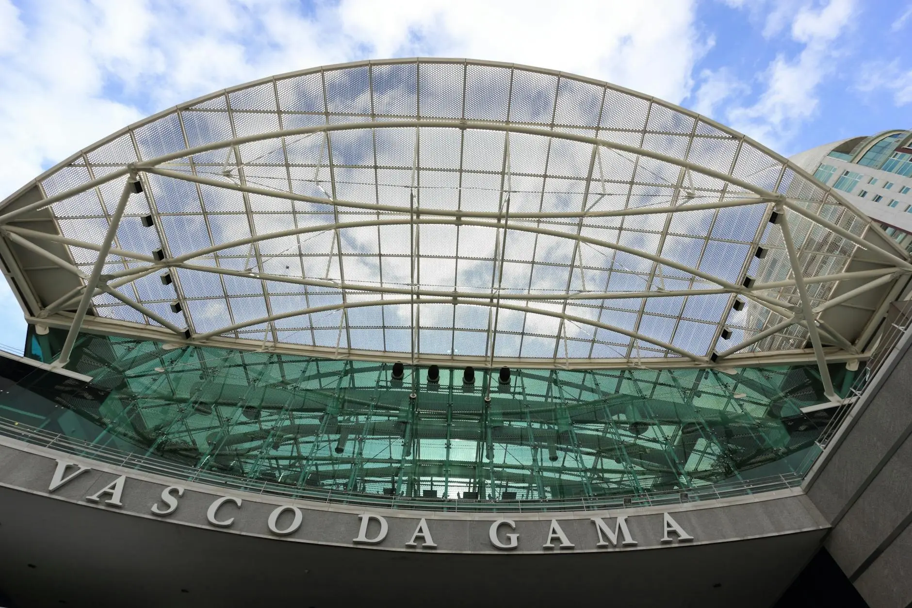 Microsserviços: O Poder da Descentralização