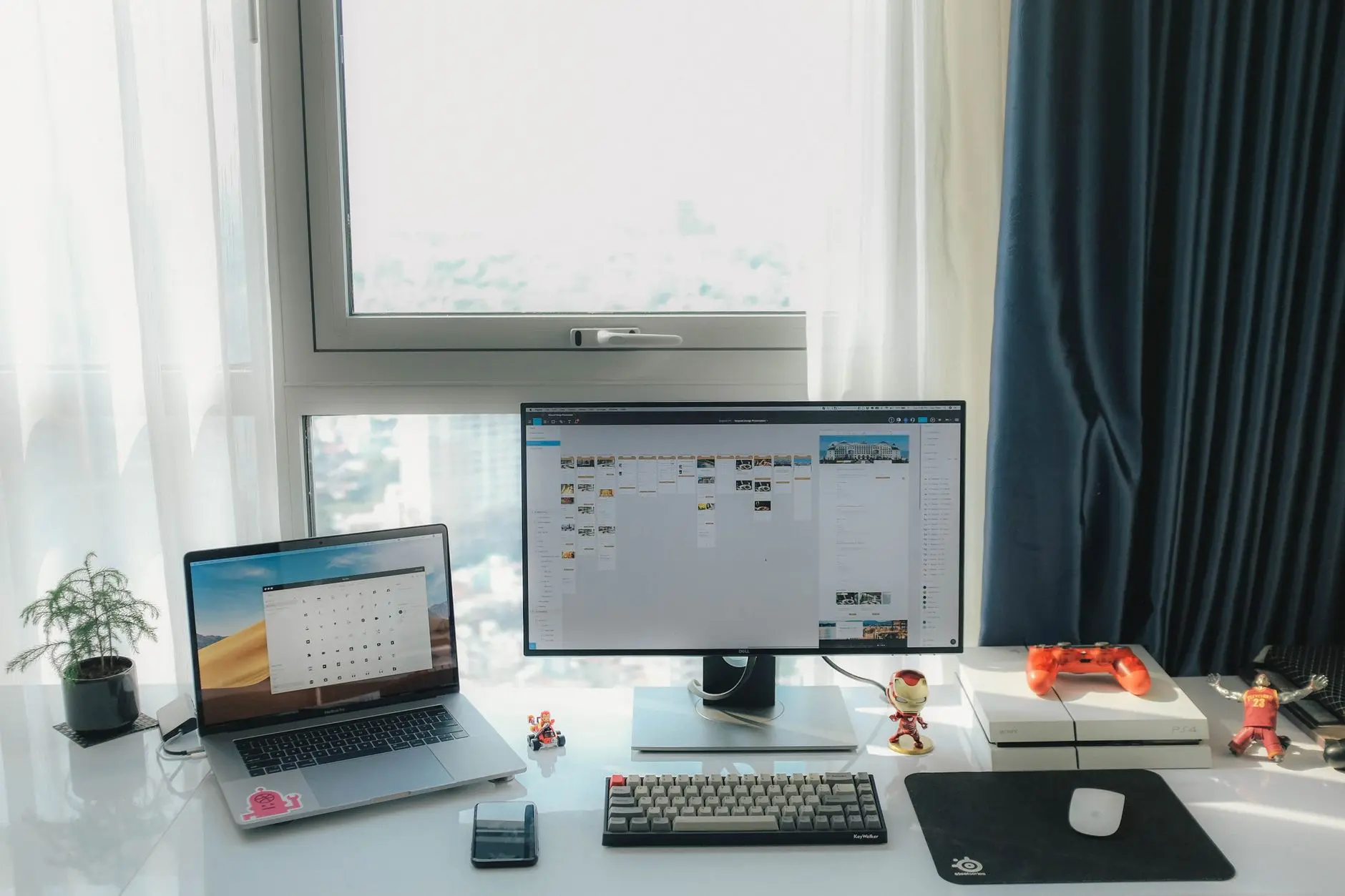 Ilustração principal do artigo: Como Configurar Dois Monitores no Windows 11: Passo a Passo em 2026