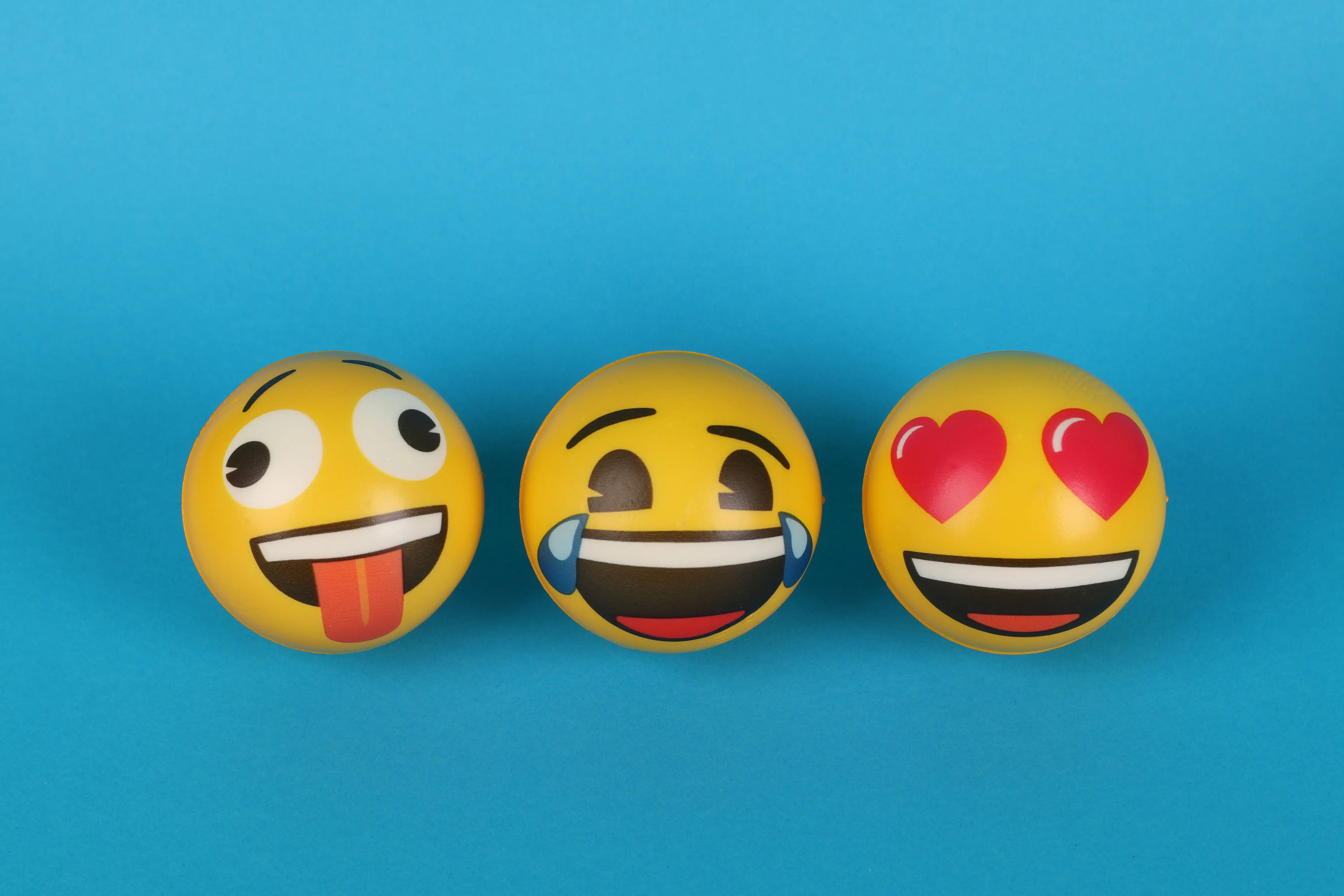 Capa do artigo: Como surgiu o emoji: a história do japonês de 25 anos que criou uma linguagem universal