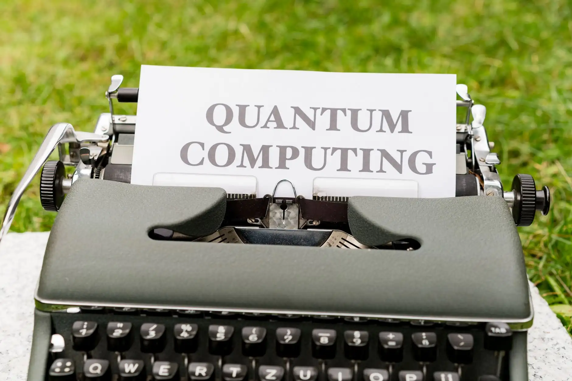Capa do artigo: A Jornada Quântica: O Futuro dos Computadores em 2026