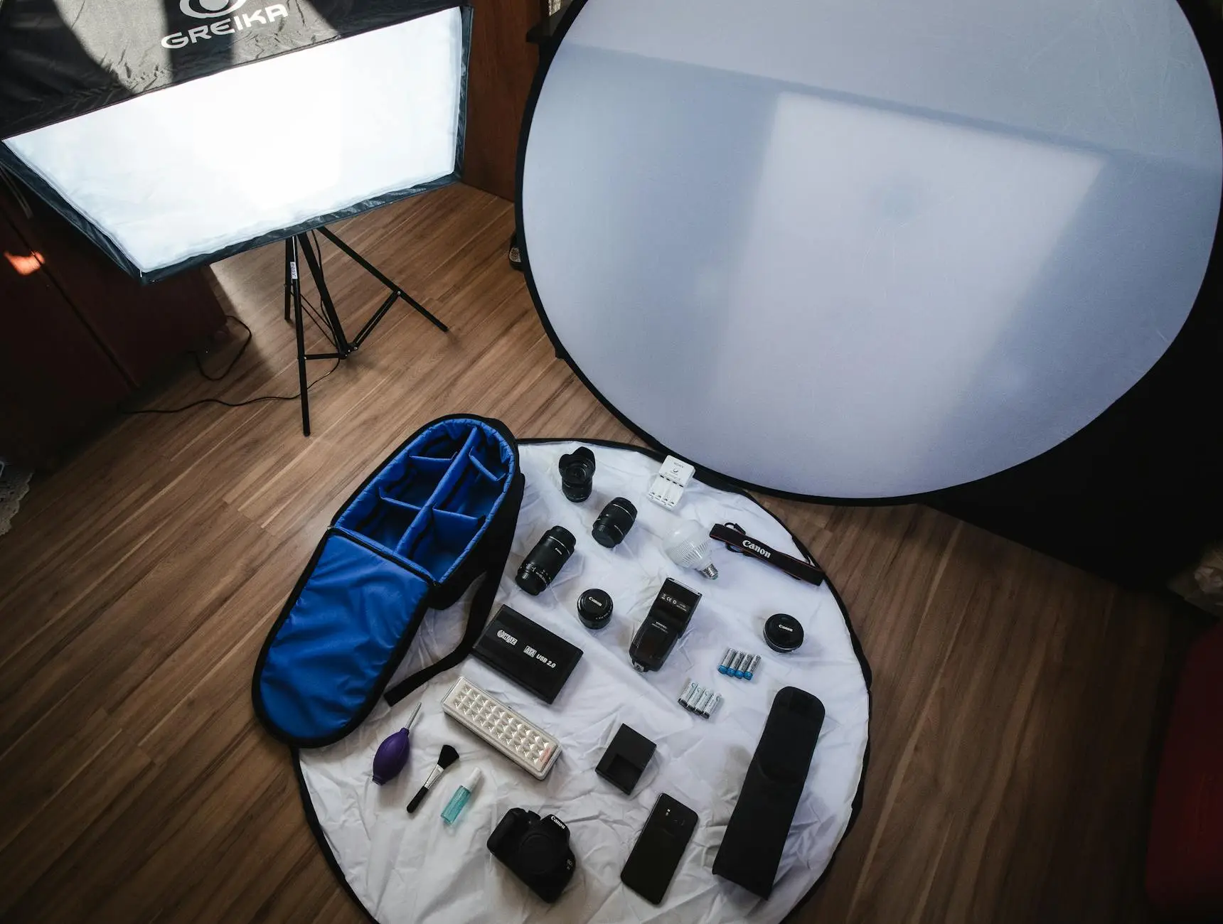Kit Perfeito de Viagem com Eletrônicos Úteis