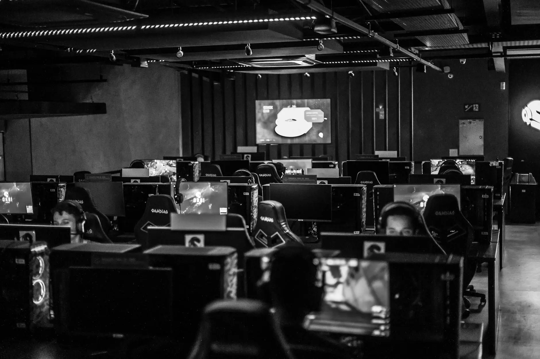 Ilustração principal do artigo: Universo Gamer e eSports: tendências e futuro em 2025!